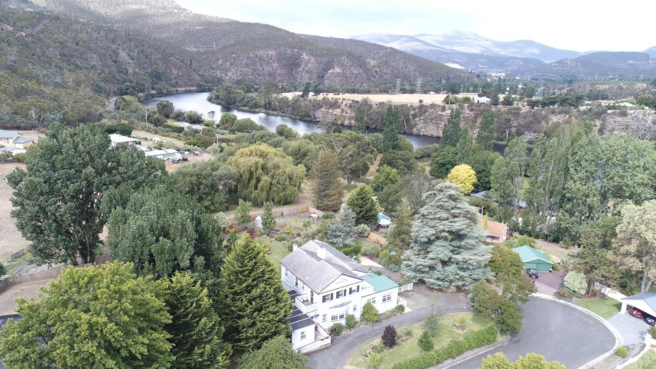 Explorers Guest house 4*